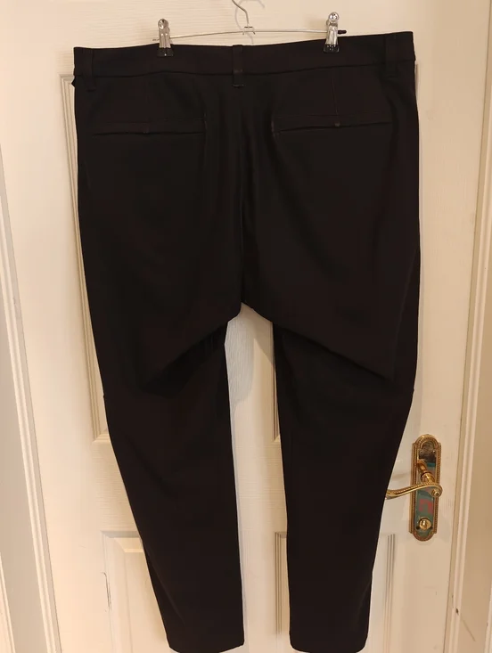 LULULEMON Men's Dress Pants - Picture 3 of 7
